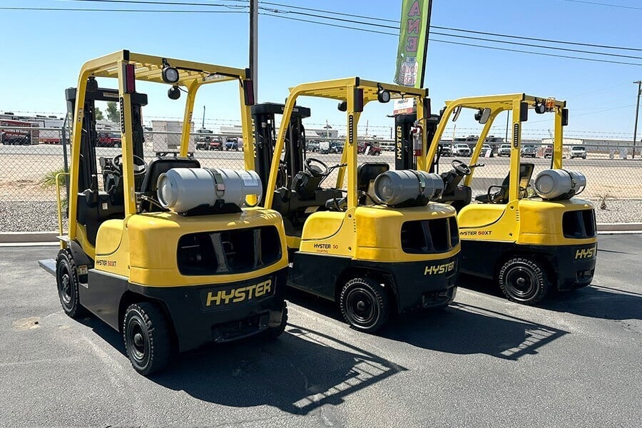 Hyster XT50 Forklift Lineup in Spirit Services' Lot