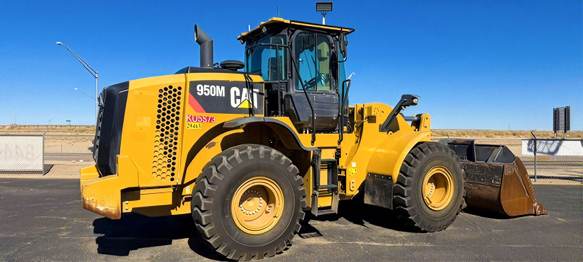 CAT 950M